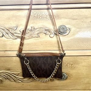 AUTHENTIC MICHAEL KORS SHOULDER BAG/“FANNY PACK”